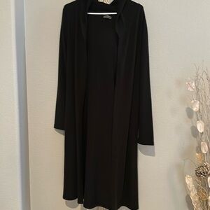 Black lightweight hoodie sweater